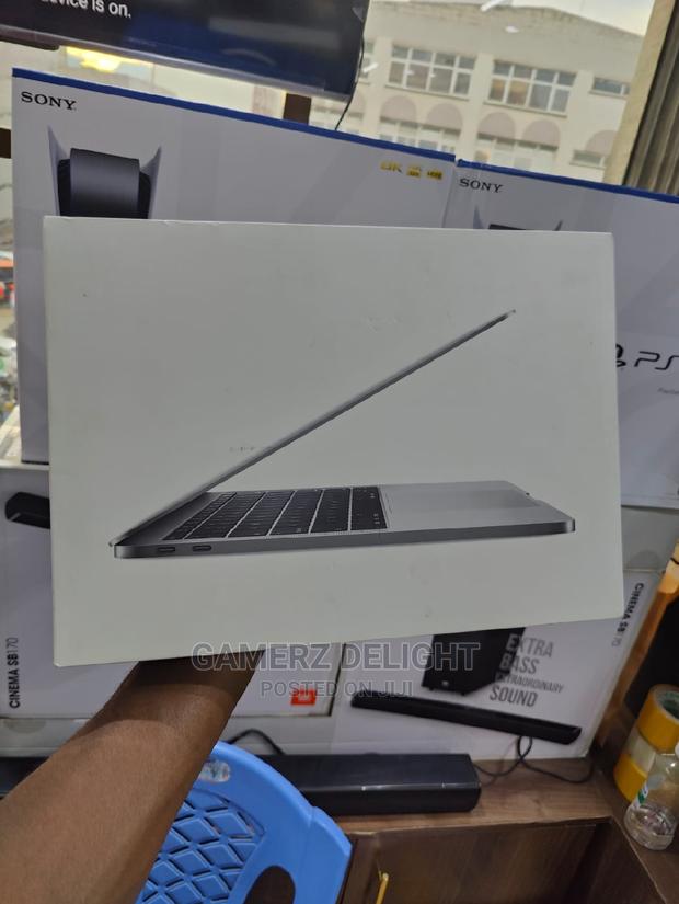 Laptop Apple MacBook Pro 2017 8GB Intel Core I5 SSD 256GB - thumbnail 3