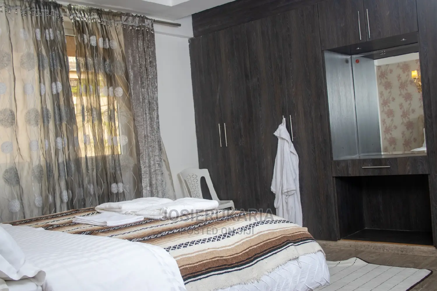 Furnished 4bdrm Apartment in Westland, Westlands for rent