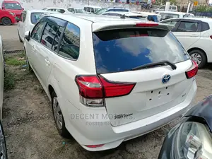 Toyota Corolla Fielder 2016 White