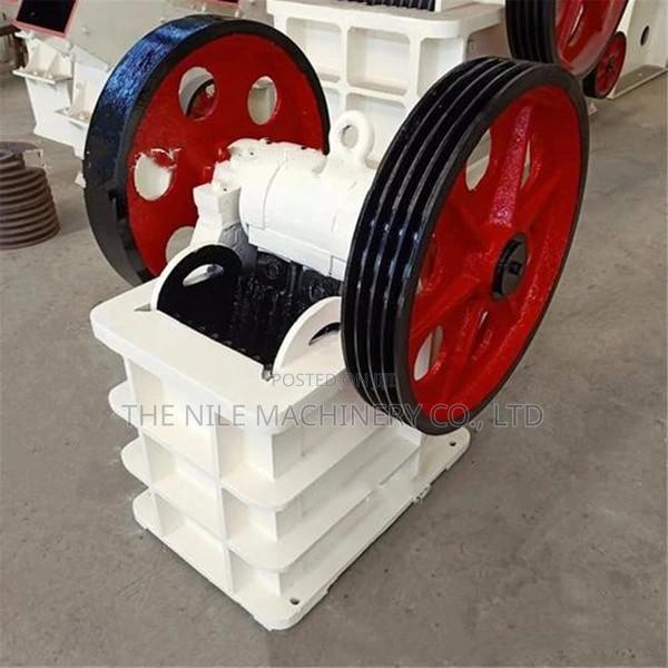 Jaw Crusher New Electrical Engine - main view