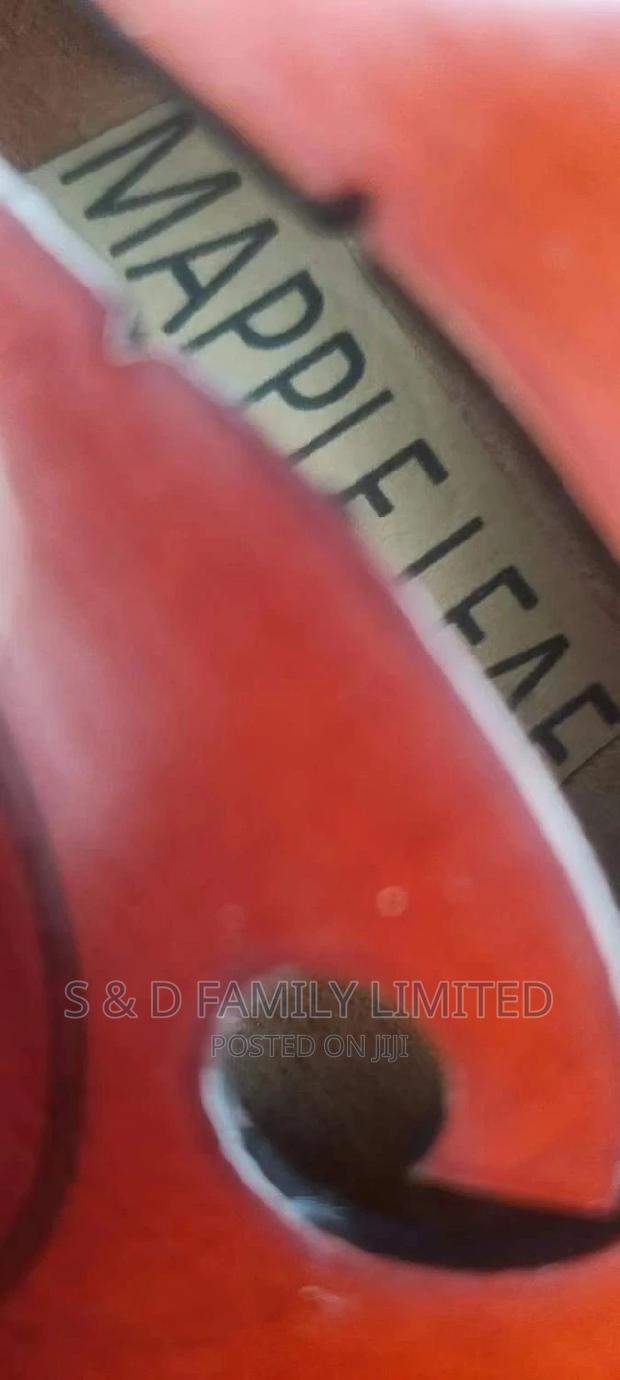 4/4 Violin - thumbnail 2