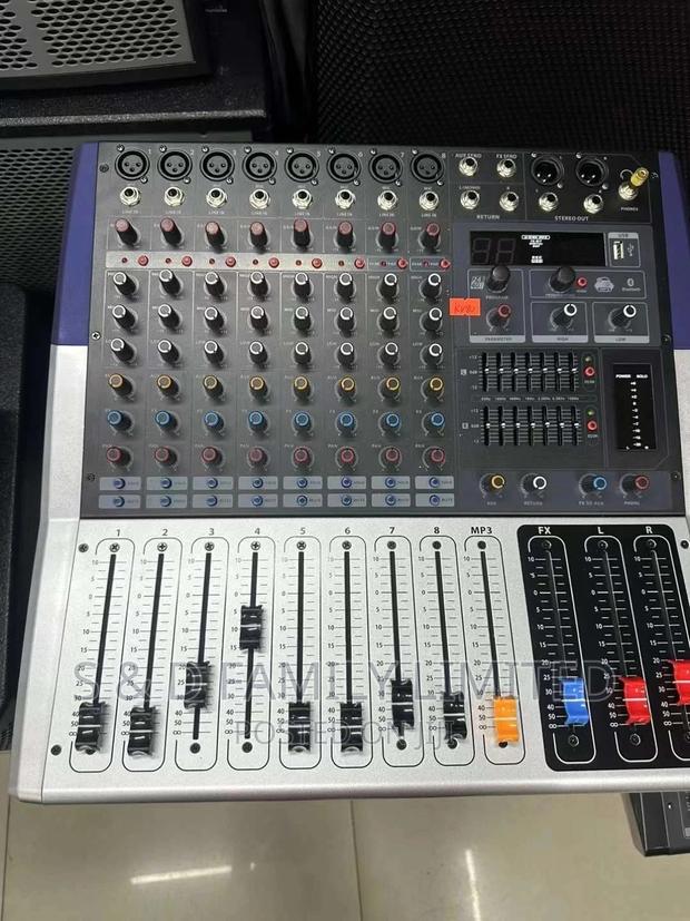 Professional Powered Mixer Pevpro