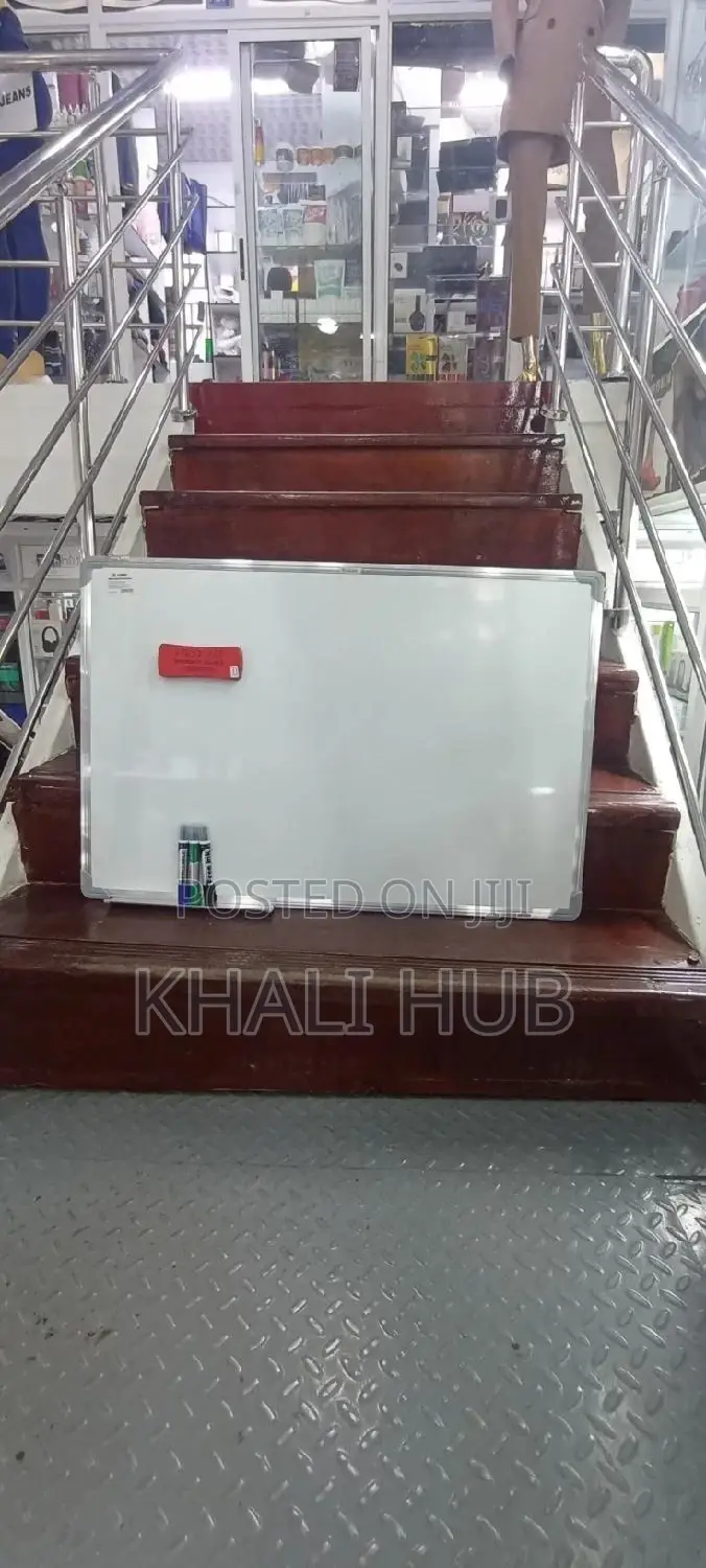 Whiteboard Whiteboard Room