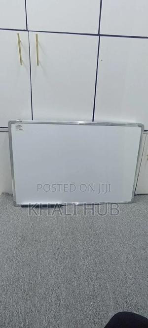 Whiteboard 0.9m by 0.6m - thumbnail 2