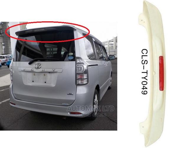 ZRR75W. Toyota Voxy / Noah, Rear Roof Spoiler (Old Shape)