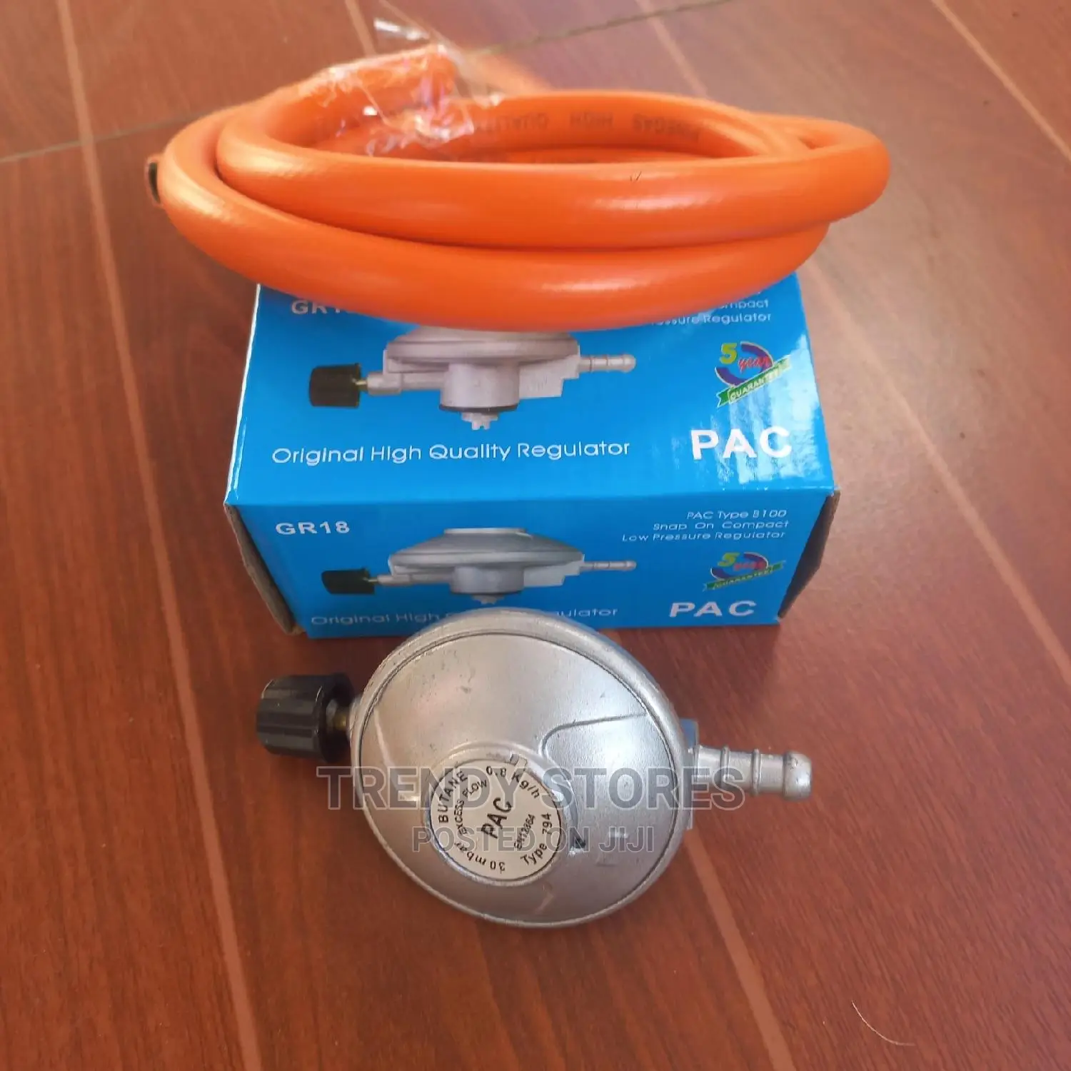 6kg Gas Regulator Plus 1.5mtrs Gas Pipe