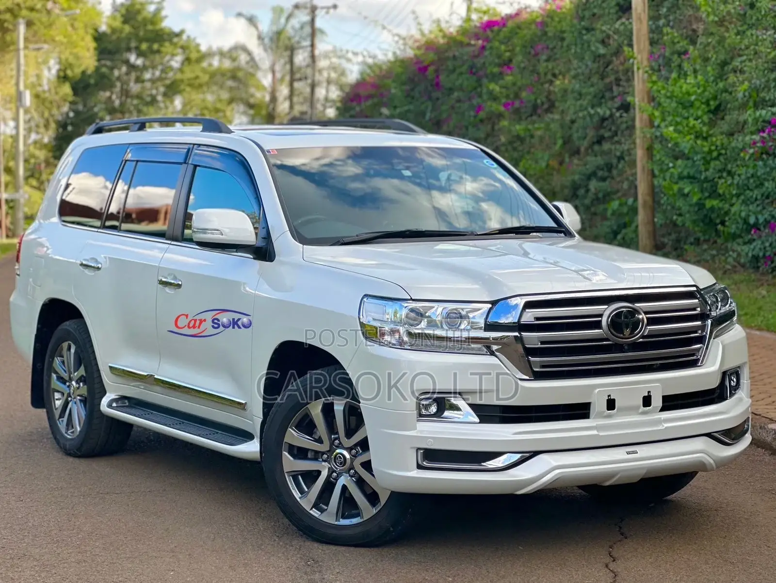 Toyota Land Cruiser 4.5 V8 VXR 2016 White