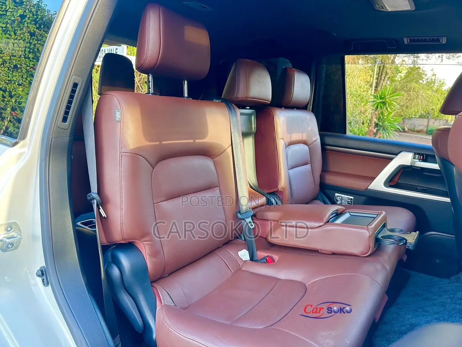 Toyota Land Cruiser 4.5 V8 VXR 2016 White