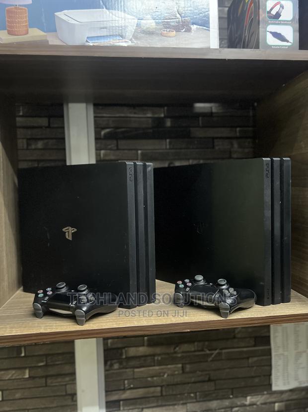 Sony PS 4 Pro - thumbnail 3