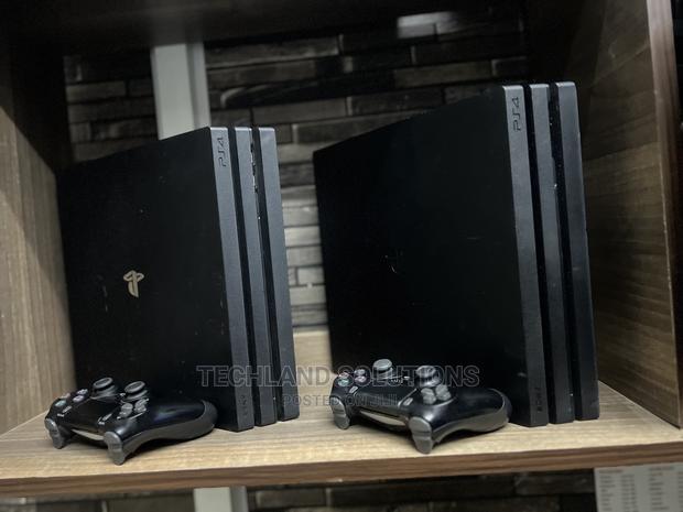 Sony PS 4 Pro - thumbnail 4