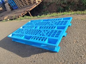 Sky Blue Plastic Pallets - thumbnail 2
