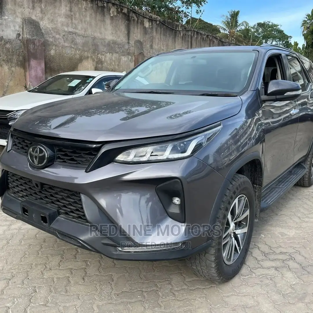 Toyota Fortuner 2016 Gray