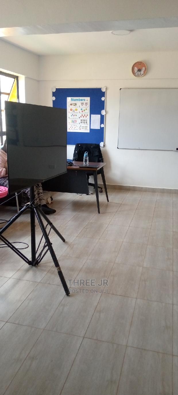 Make Your Class Work Easy Using This TV for Hire Smart - thumbnail 2