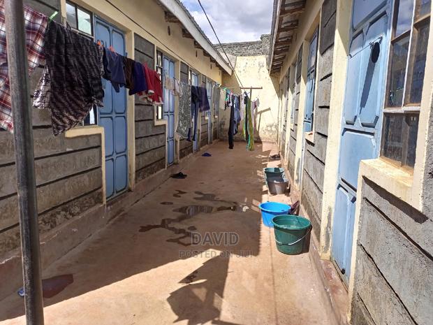 1bdrm Room Parlour in Laikipia Campus for Sale