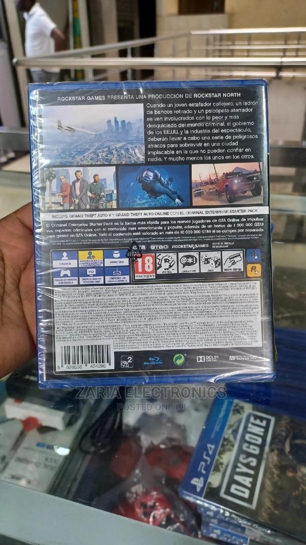 Ps4 GTA 5 Game - thumbnail 3