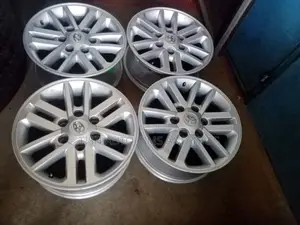 Toyota Fortuner, Hilux 17 Inch Rims Set