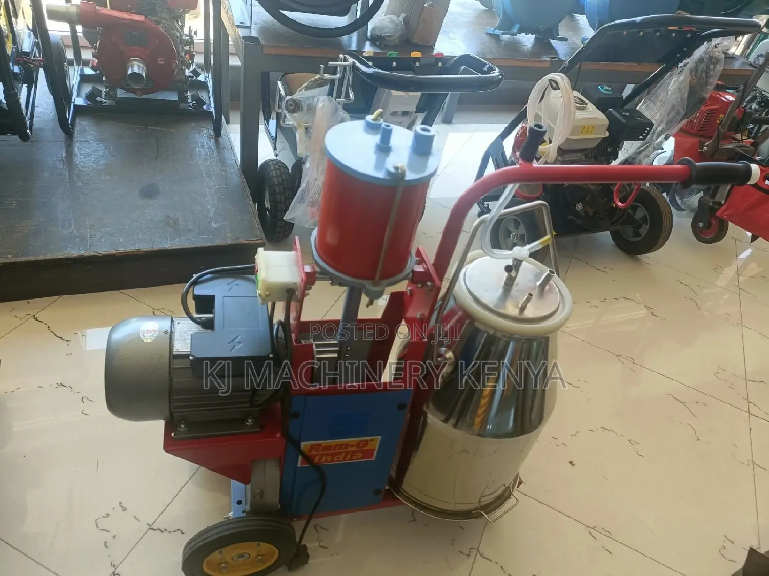Single Bucket Milking Machines Now on Offer