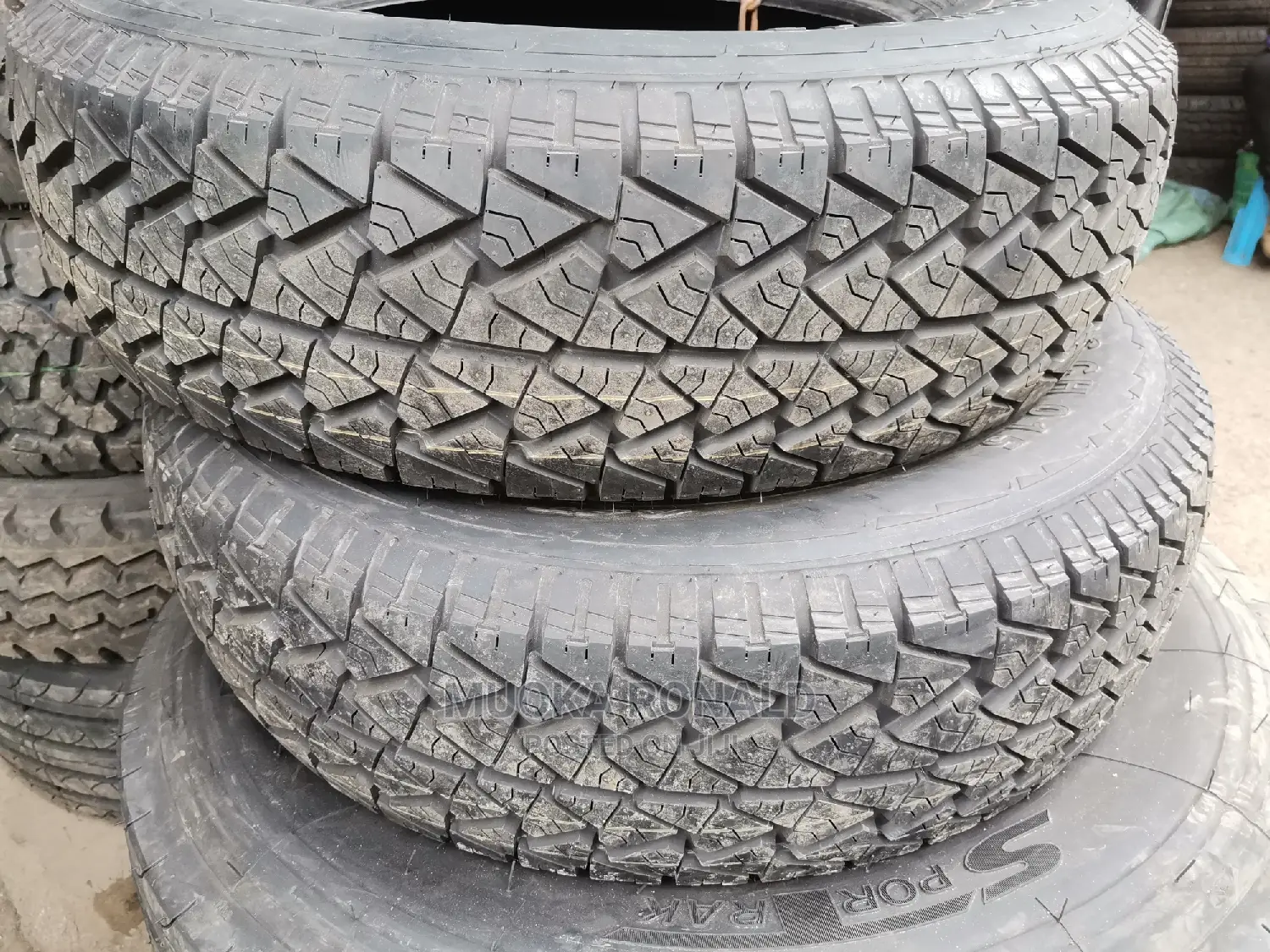 225/75r15 Petromax Tyre (A/T