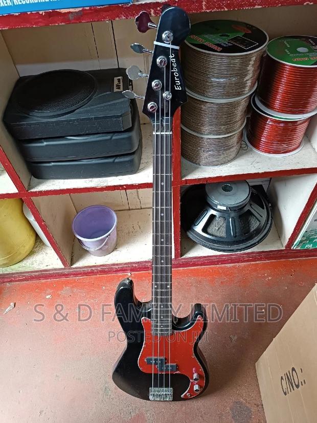 Eurobeat 4 String Bass Guitar - main view