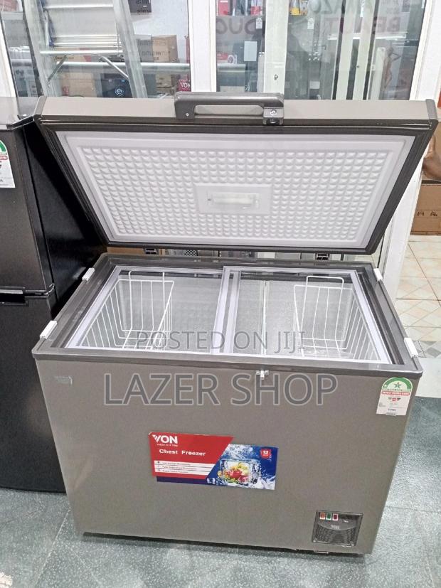 Von VAFC-33DUS Showcase Freezer, 213L - Grey - thumbnail 2