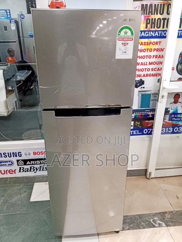 Samsung, Top Mount Freezer Refrigerator 253L - Silver - thumbnail 3