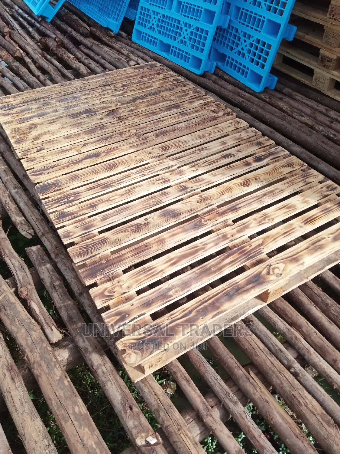 Standard Pallet Bed 4 by 6 - Blazed Wood Pallets