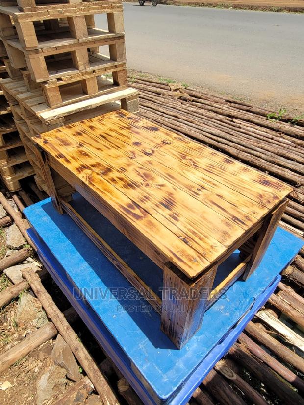 Table Coffee Table - main view