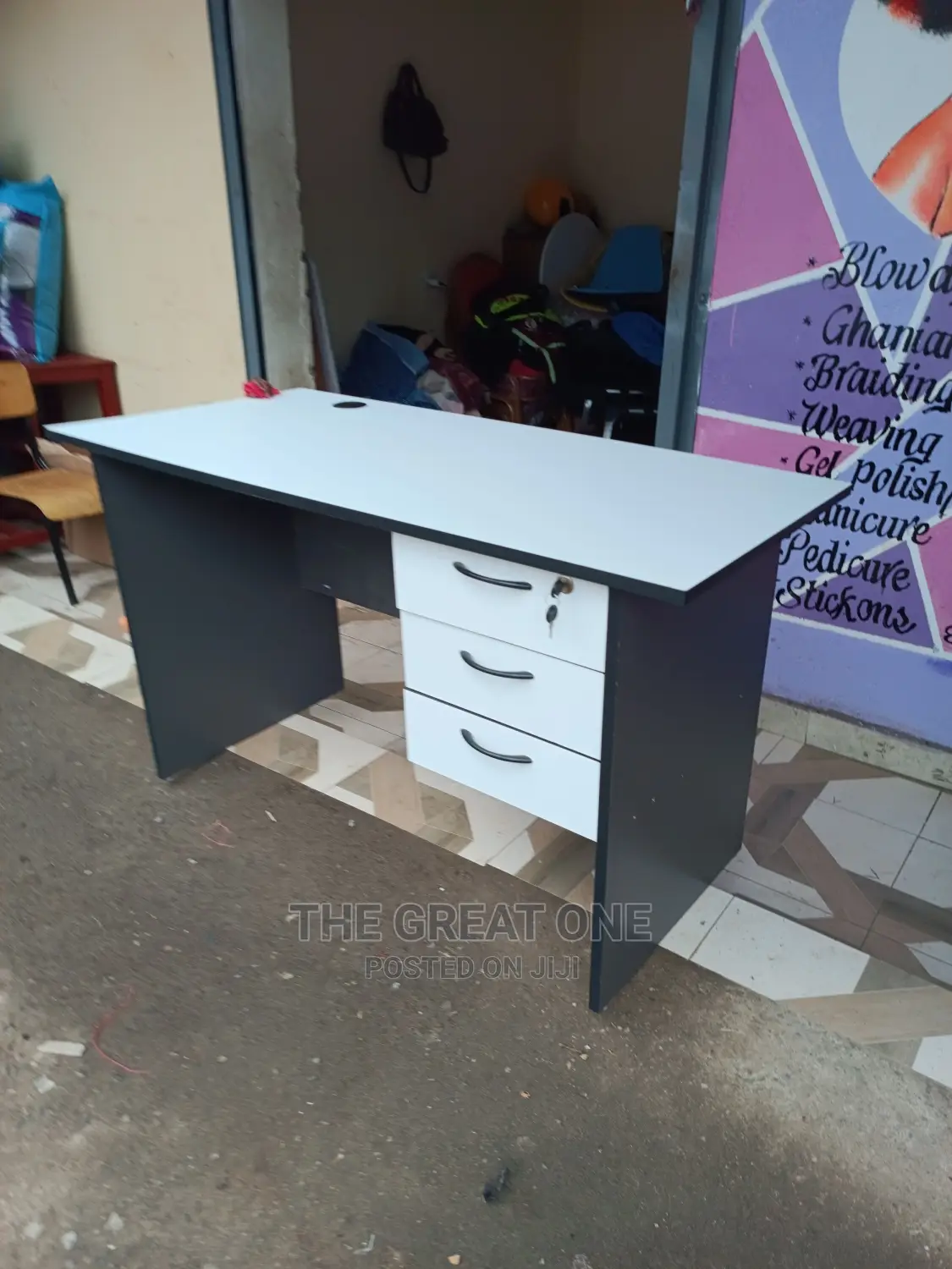 Office Desk