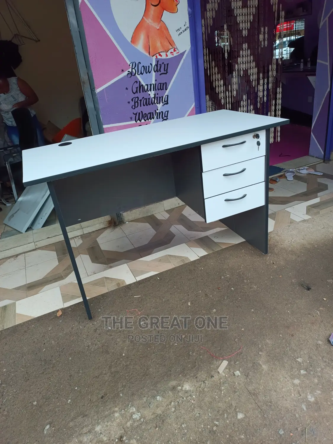 Office Desk