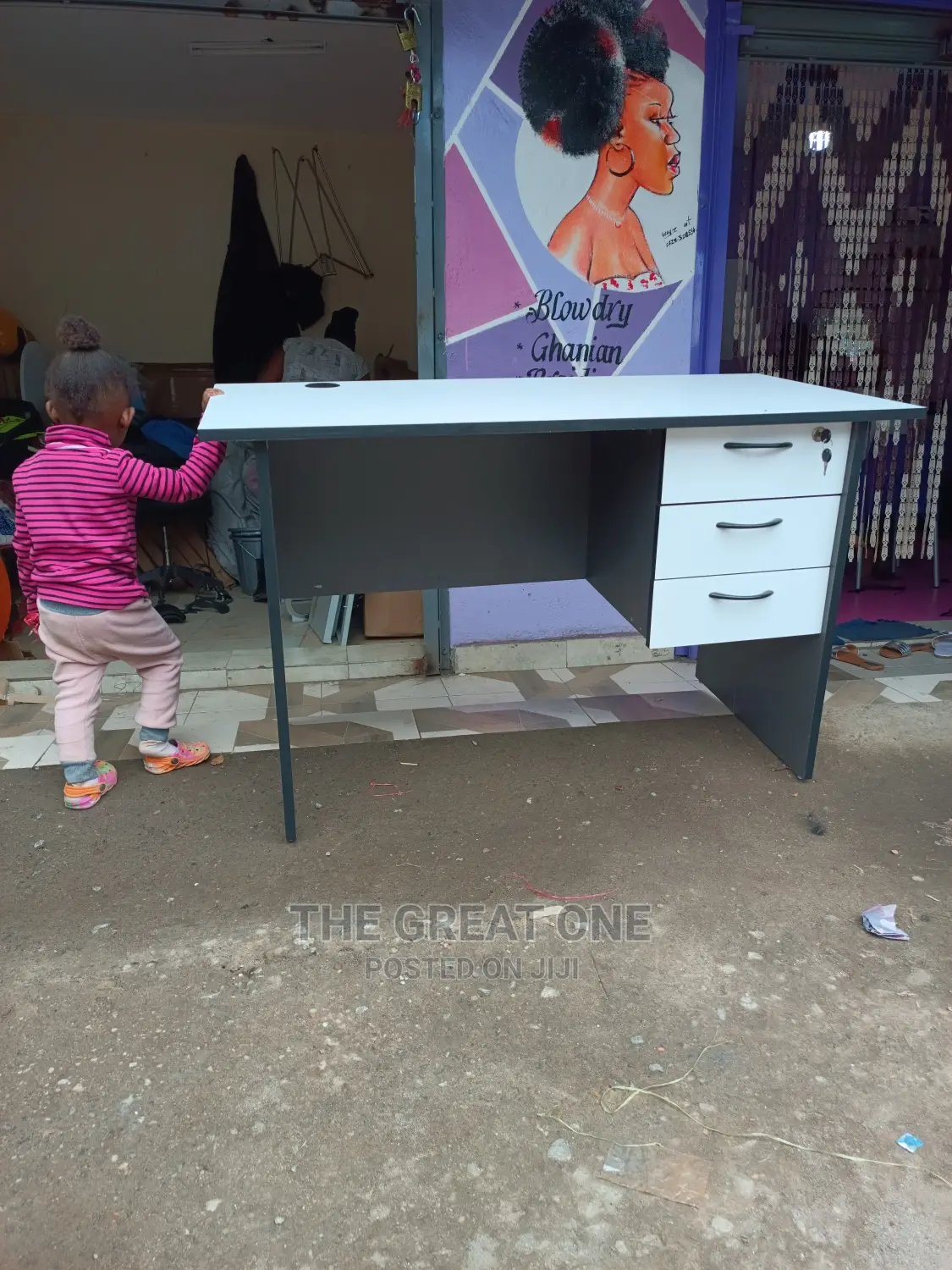 Office Desk