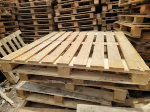 Storage Strong Pallets