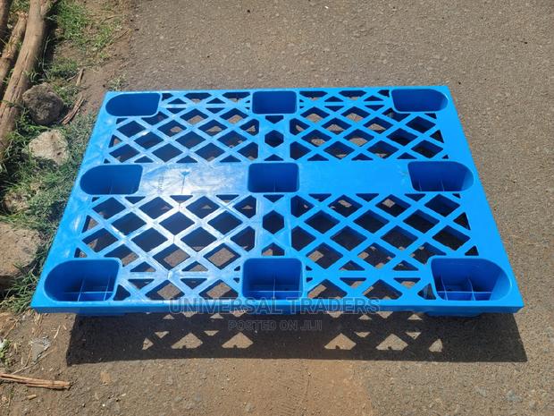 Blue Plastic Pallets Measuring 120*80cms - main view