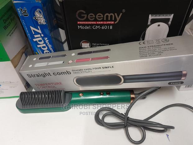 Straight Comb / Straightener