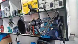 Mic Stand for Recording Studio