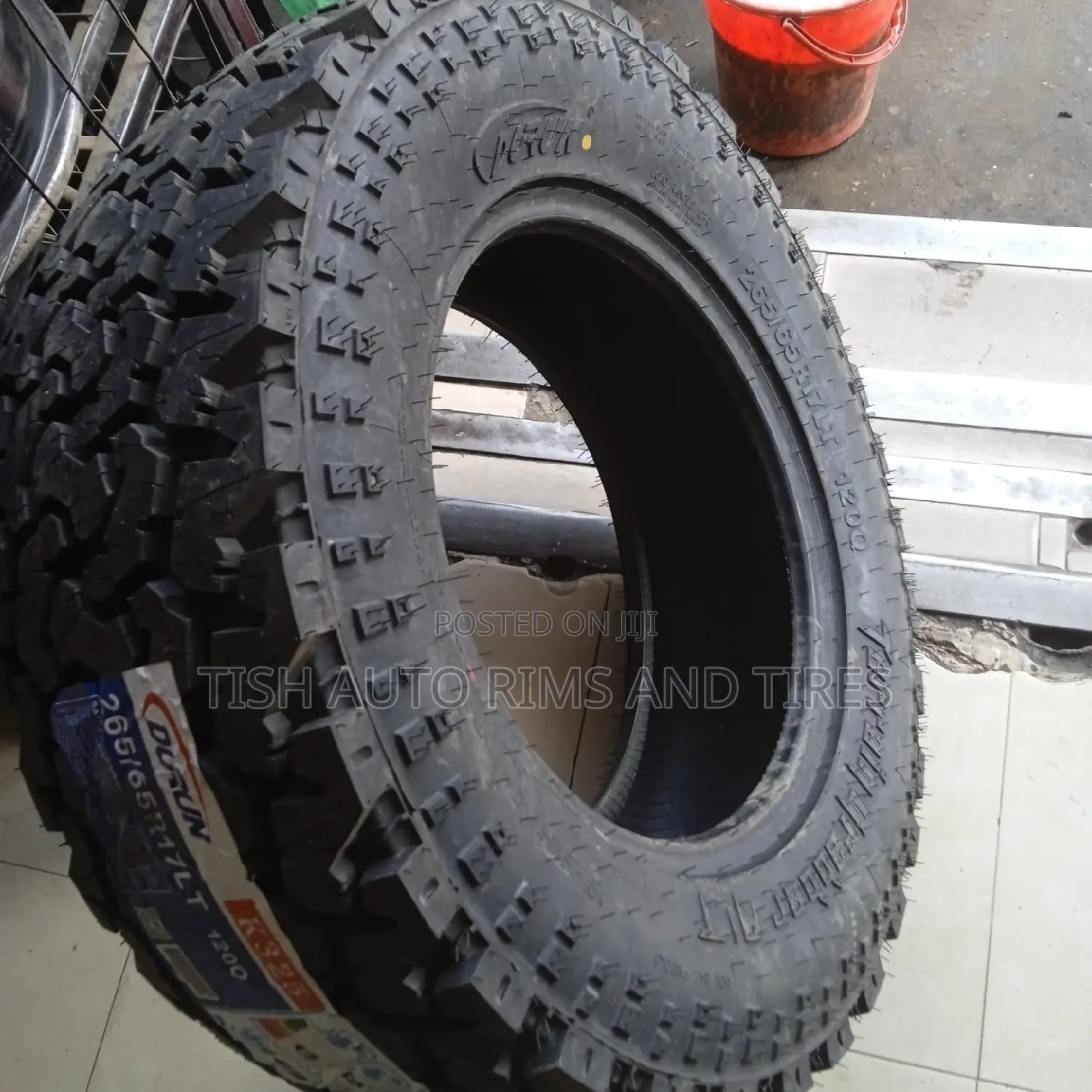 265/65r17 Duran