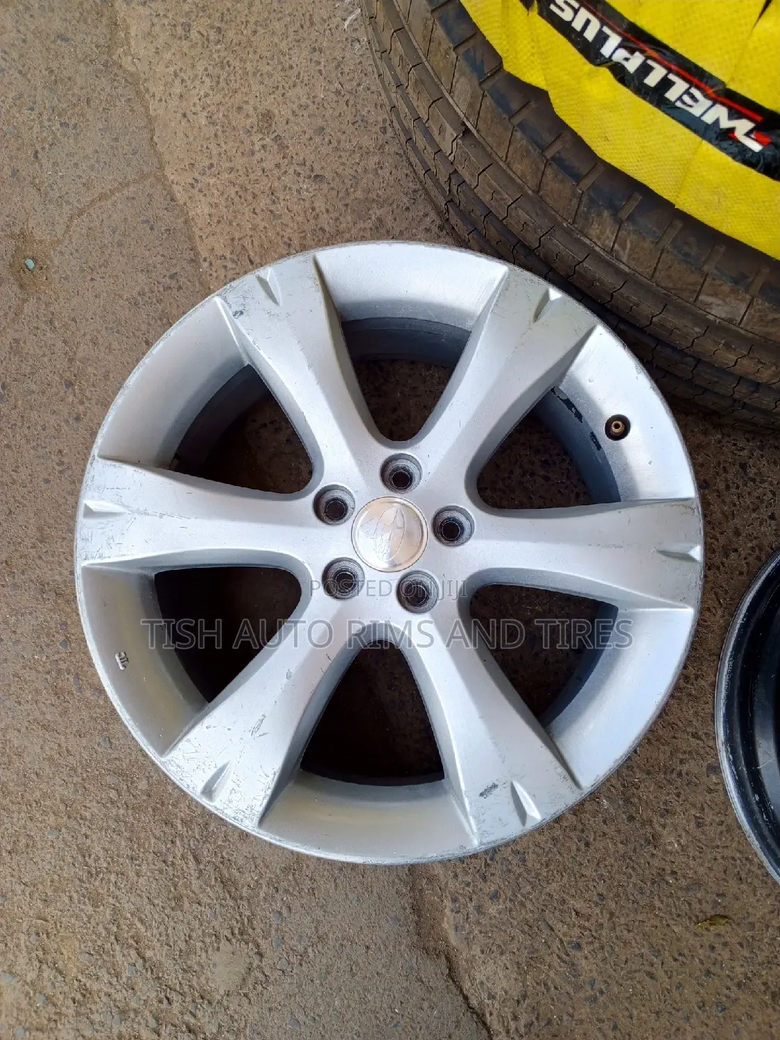 Subaru 17 Inch Original Rims Set