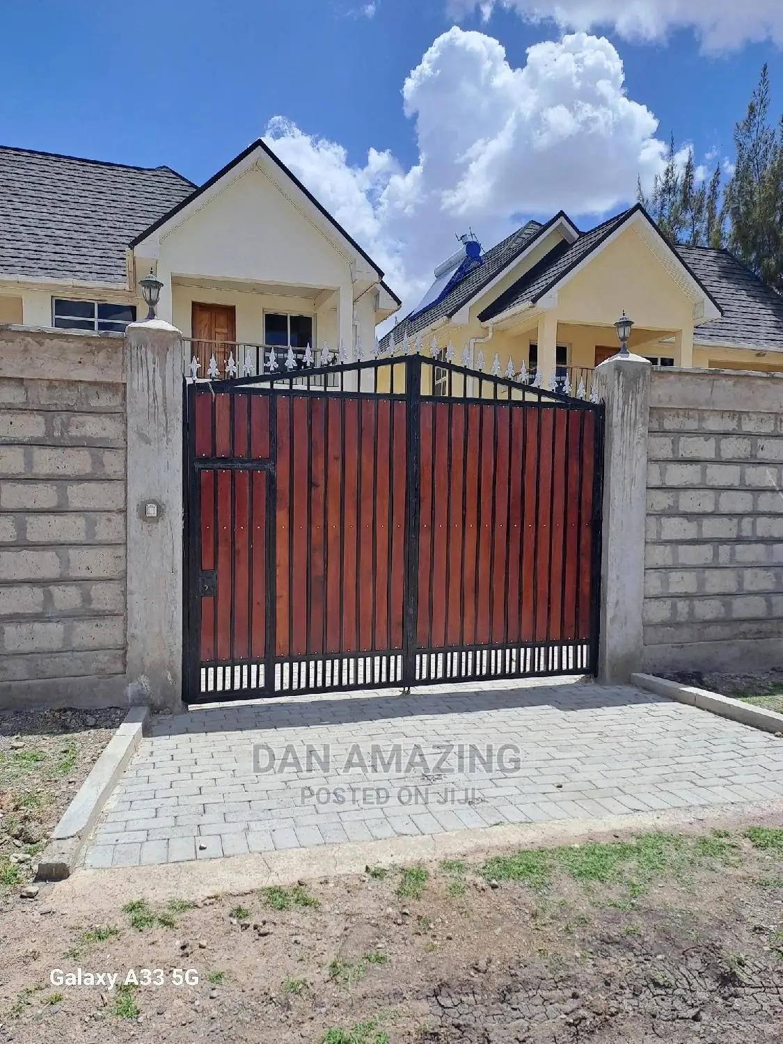 4bdrm Maisonette in Katani for Sale