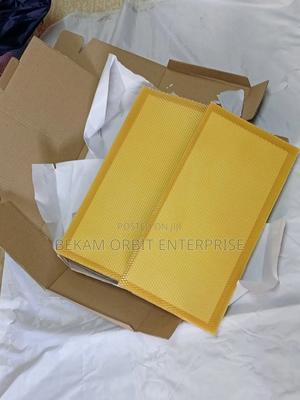 Perfect Bee Wax Sheet - main view