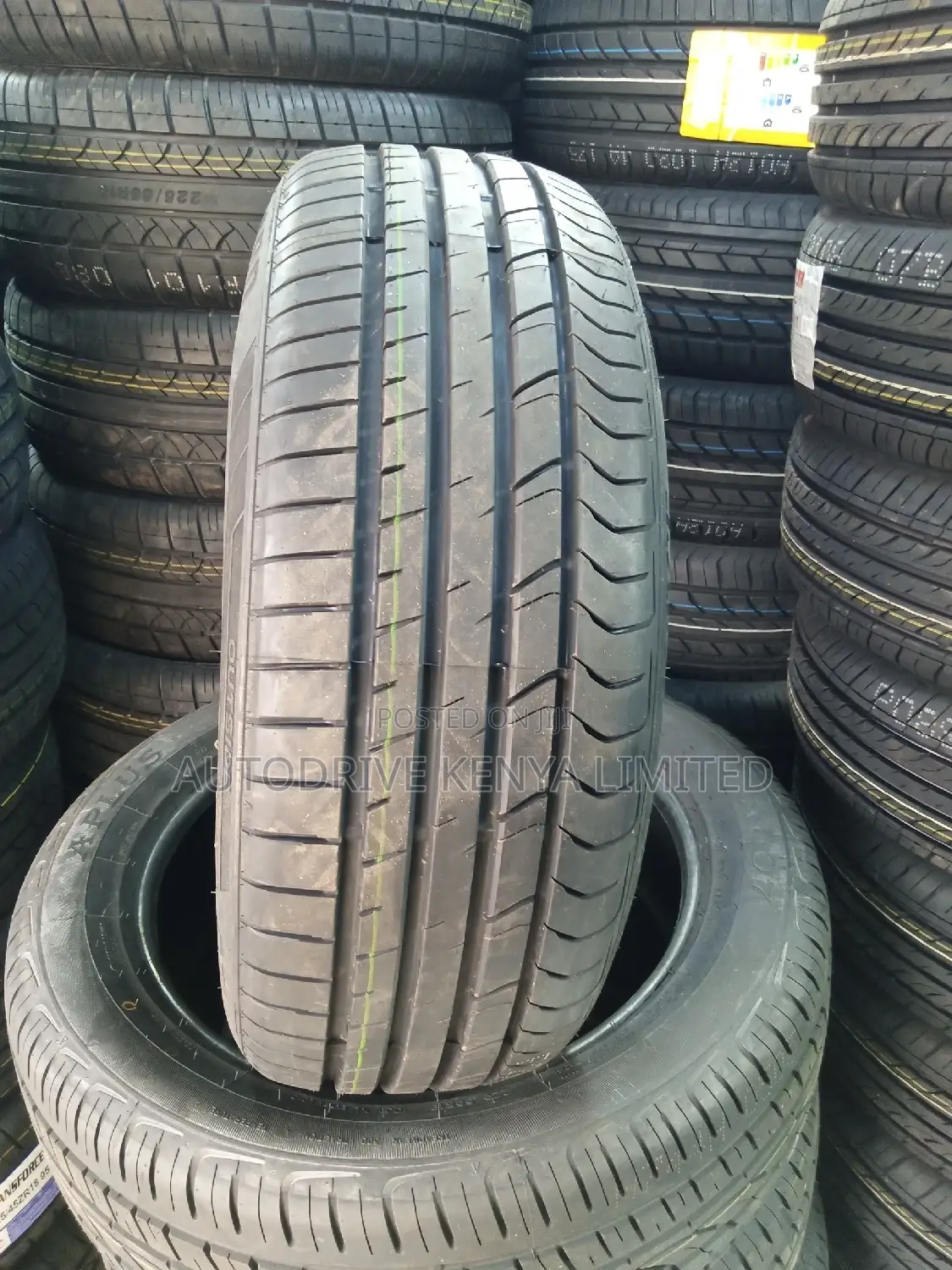 225/55r18 Goddard Tyre