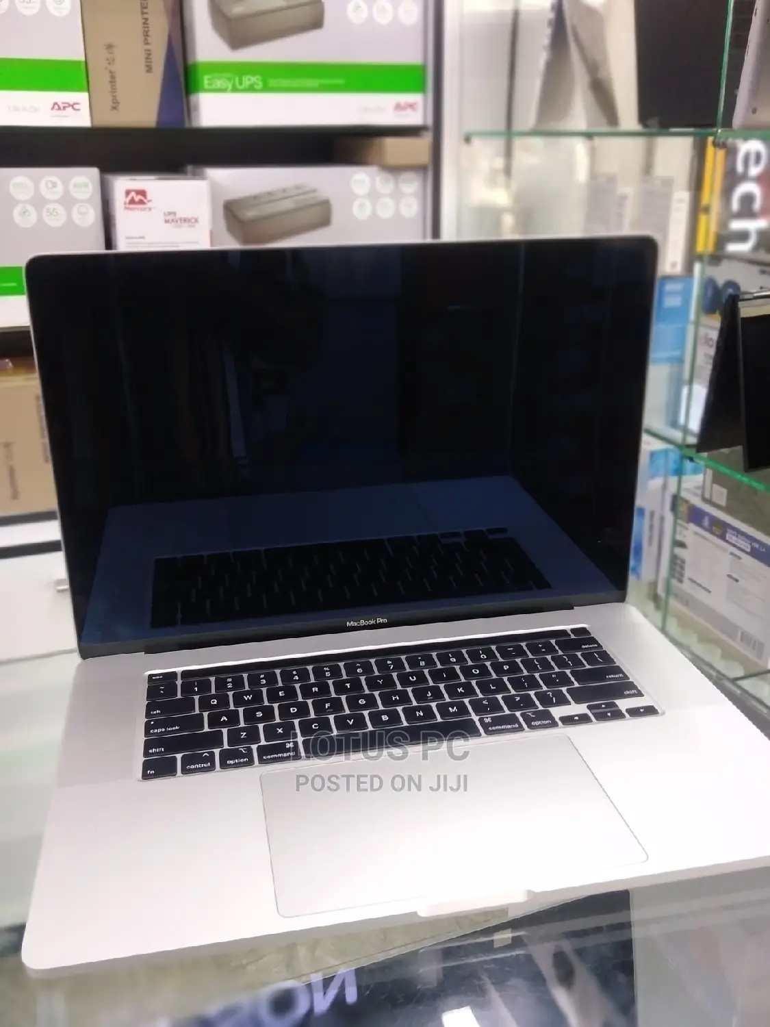 Laptop Apple MacBook Pro 2019 16GB Intel Core I9 SSD 1T