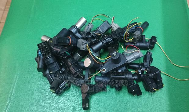 Engine Sensor Nissan - thumbnail 2