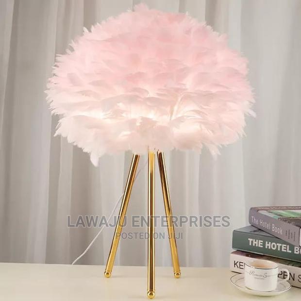 Feather Modern Table Lamp - thumbnail 2