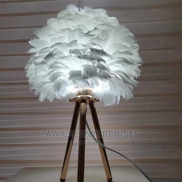 Feather Modern Table Lamp - thumbnail 4