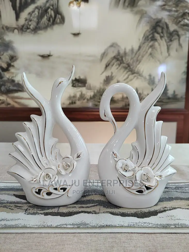 2pcs/Set Swan Lovers Home Decor Ceramic Crafts