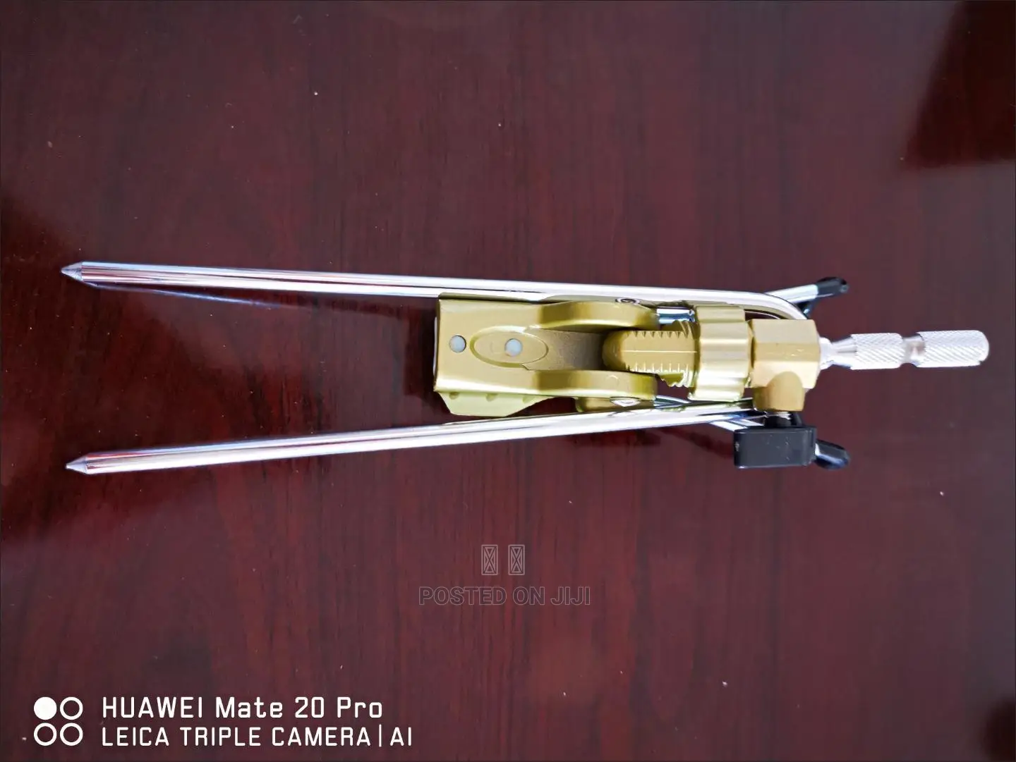 360 Degree Rotating Fishing Forks