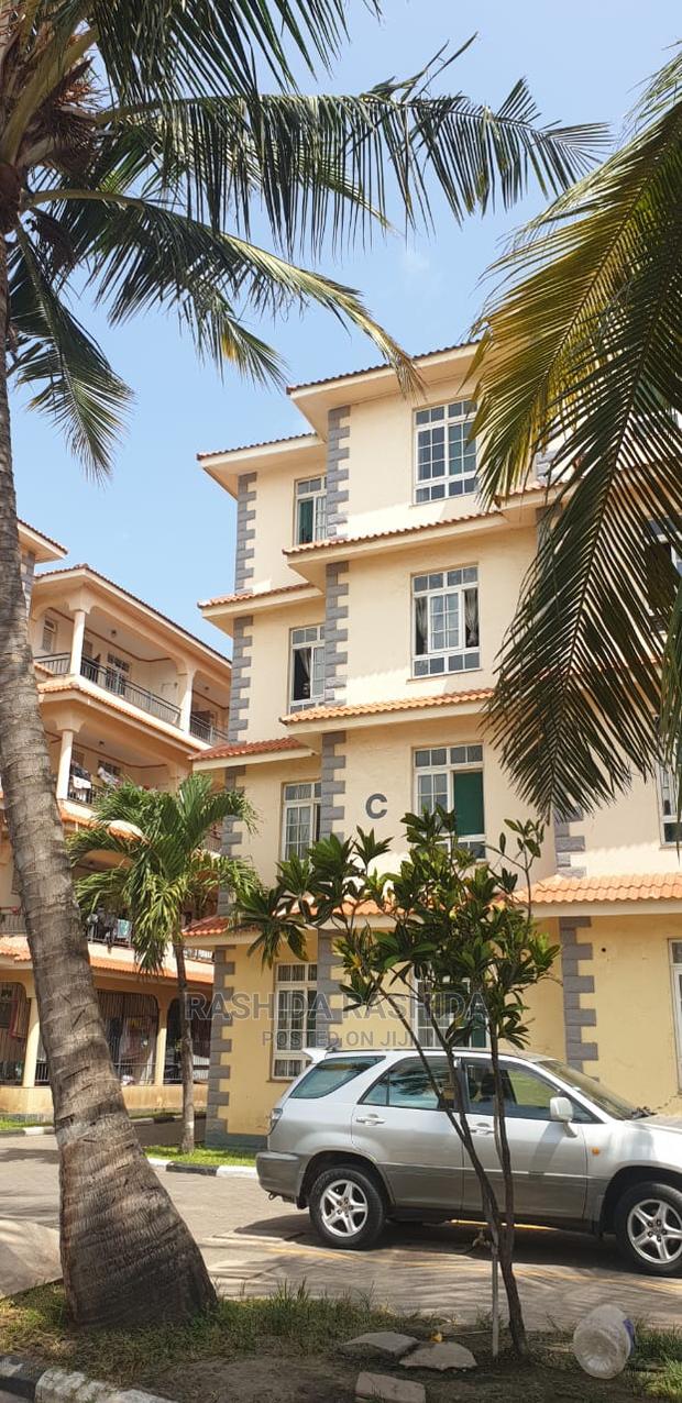 3bdrm Apartment in Nyali Near Cinemax for Sale - main view