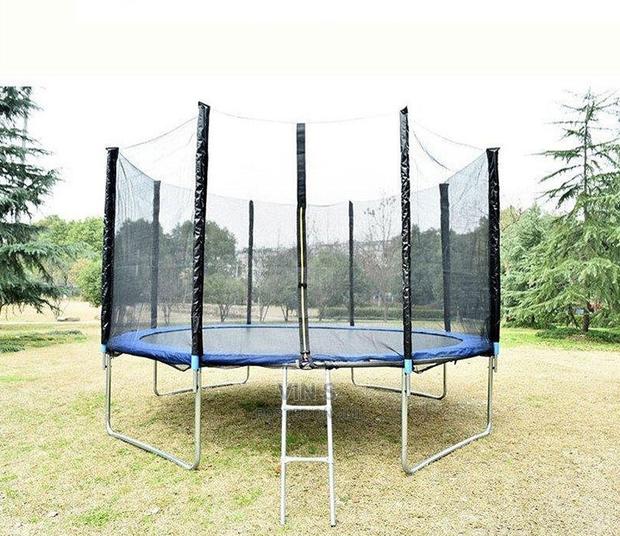 Trampoline; Trampoline 12ft Trampoline¬