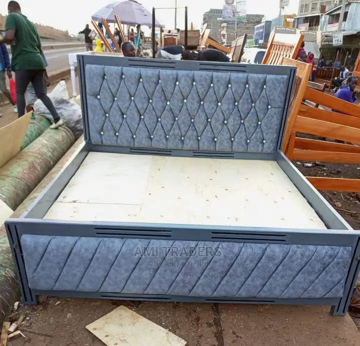 Tufted Grey Bed