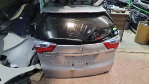 Honda Fit Shuttle New Model 2015 Tailgate At