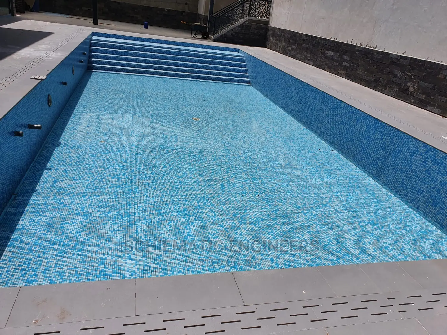 Swimming Pool Design and Construction.